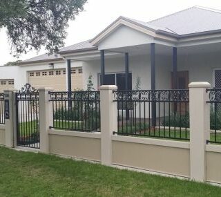 Front Feature Fence