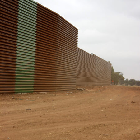 DuneWall with Custom Panel by Wallmark Australia 7.5m high at Melton VIC