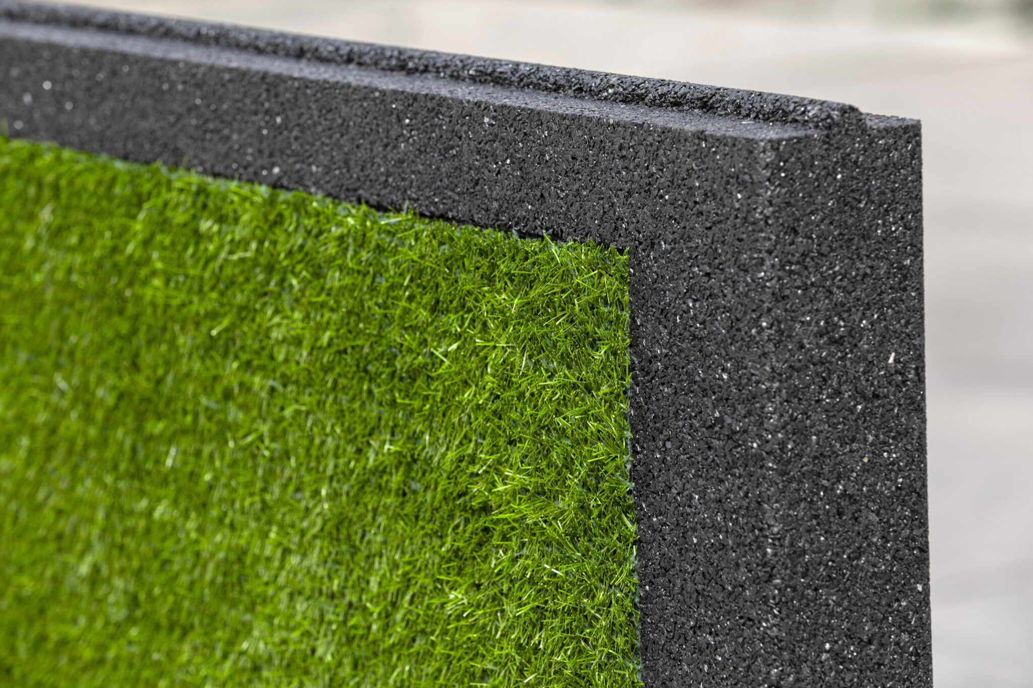 recycled rubber noise barrier