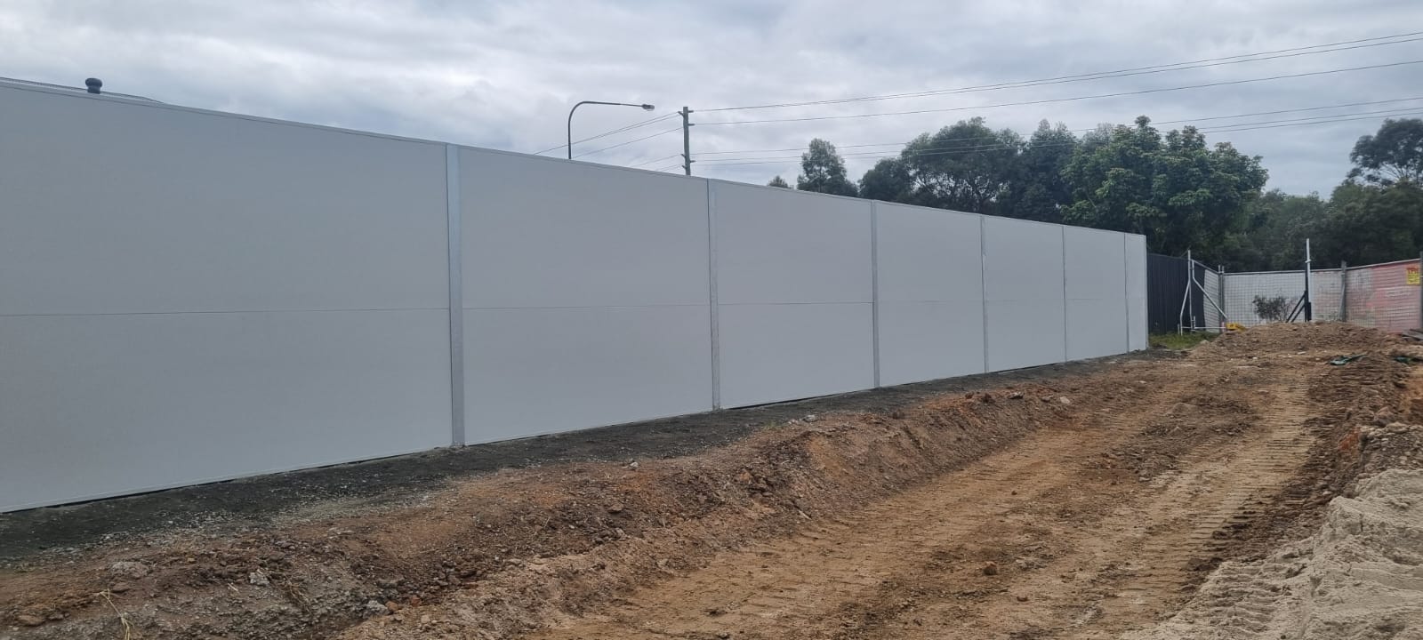 Light Noise Wall